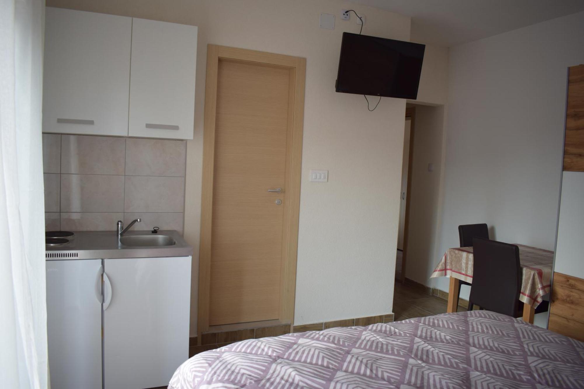 Apartments Nediljko&Mila Zadar Buitenkant foto